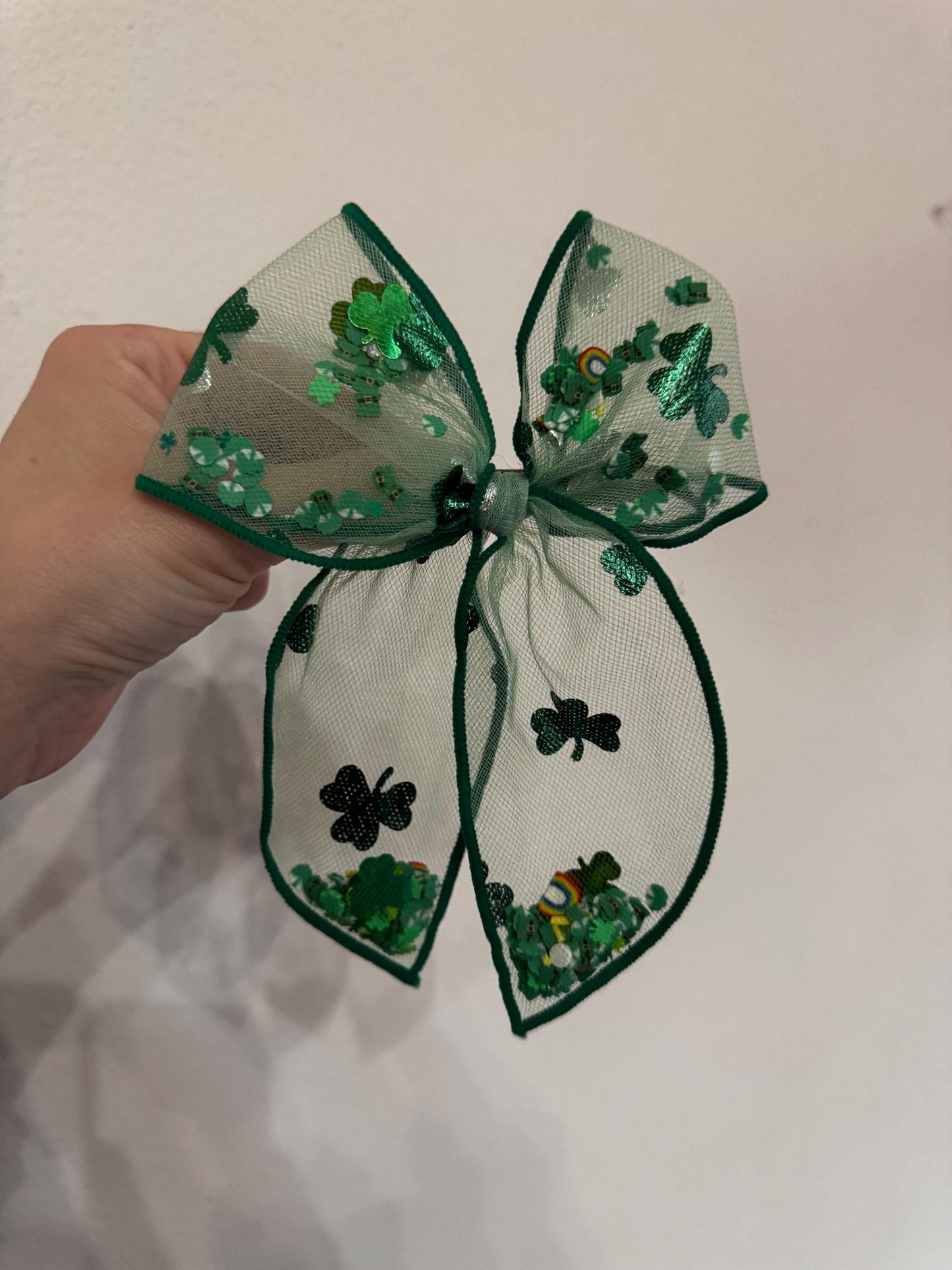 Green Shamrock Shaker Bow, Fable Bow