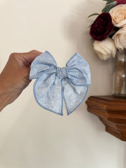 Chambray Fable Bow
