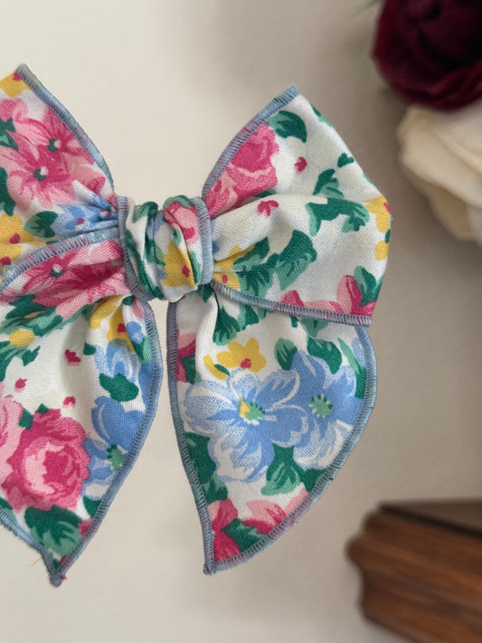 Vintage Floral Fable Bow
