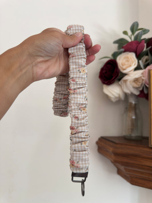 Lanyards & Wristlets, Tan Floral Gingham