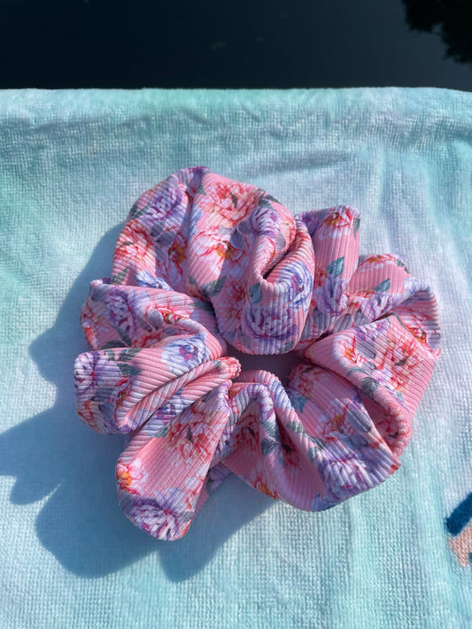 Floral Ribbed SWIM Scrunchie, Oversized Scrunchie, Jumbo Scrunchie, Brynnbands,, 90s Scrunchie, Pool Scrunchie