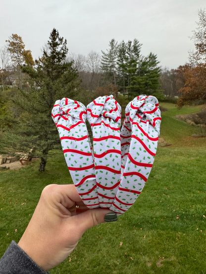 Christmas Tree Cake Headband: Bendable Holiday Top Knot