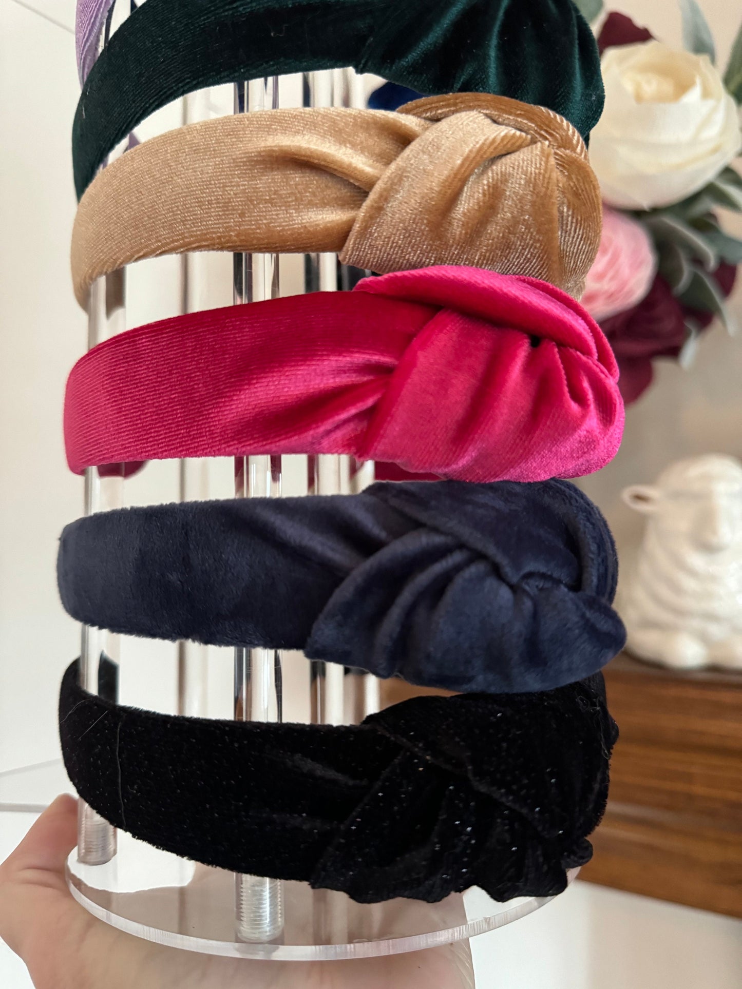 Knotted Velvet Headband: Comfortable Hair Accessory