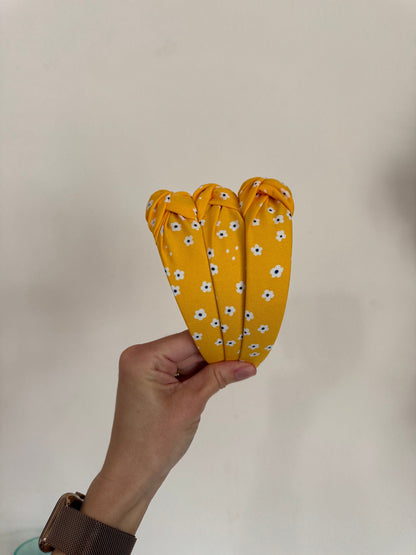 Daisy Headband, Yellow Daisies, Chiffon Top Knot Headband, Brynnbands, Hard Headband, Knotted Headband, Top Knot
