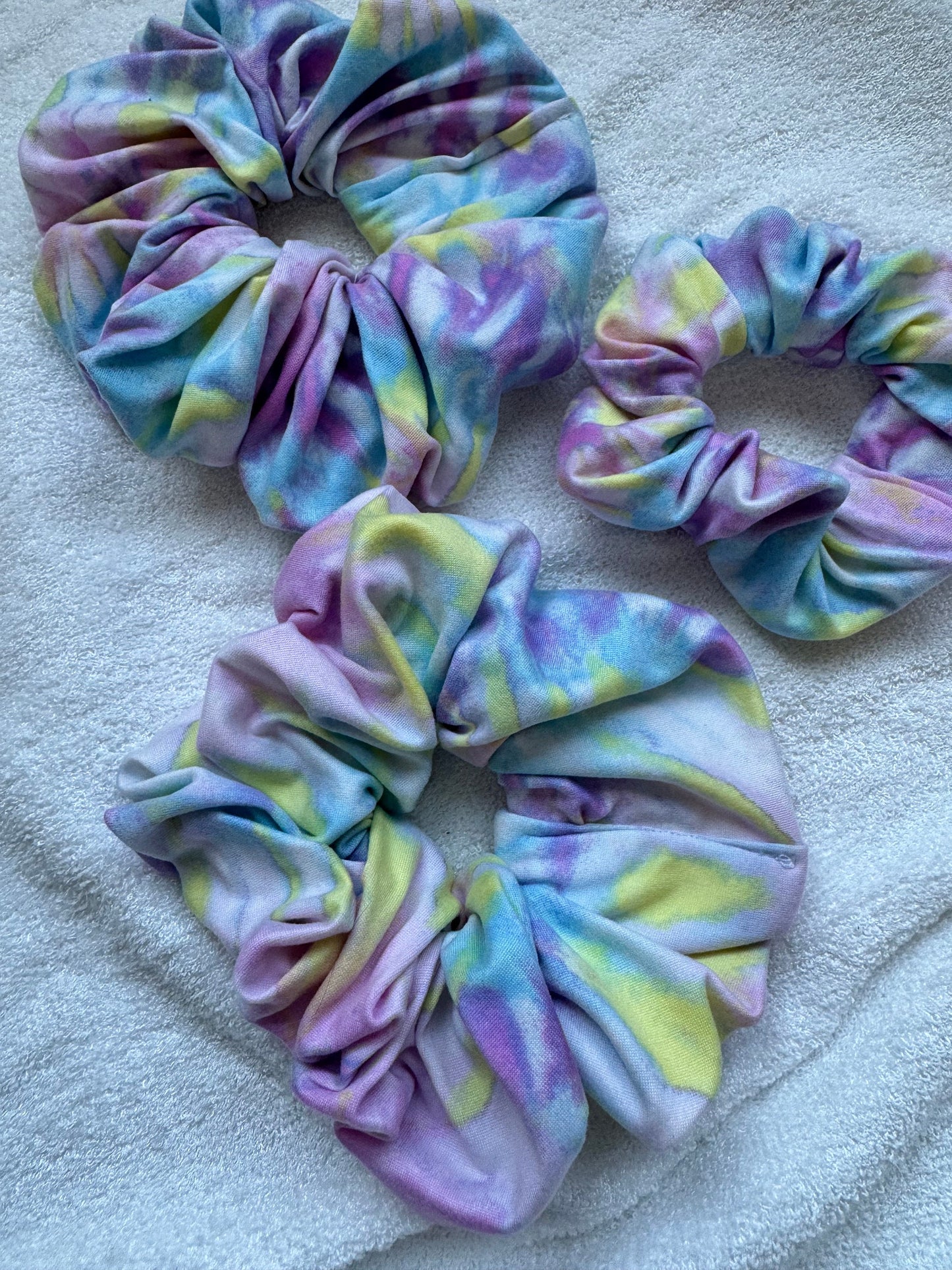 Purple Tie Dye Scrunchie, Oversized Scrunchie, Tie Dye Scrunchie, Brynnbands, Hair Scrunchie, 90s Scrunchie, XL Scrunchie