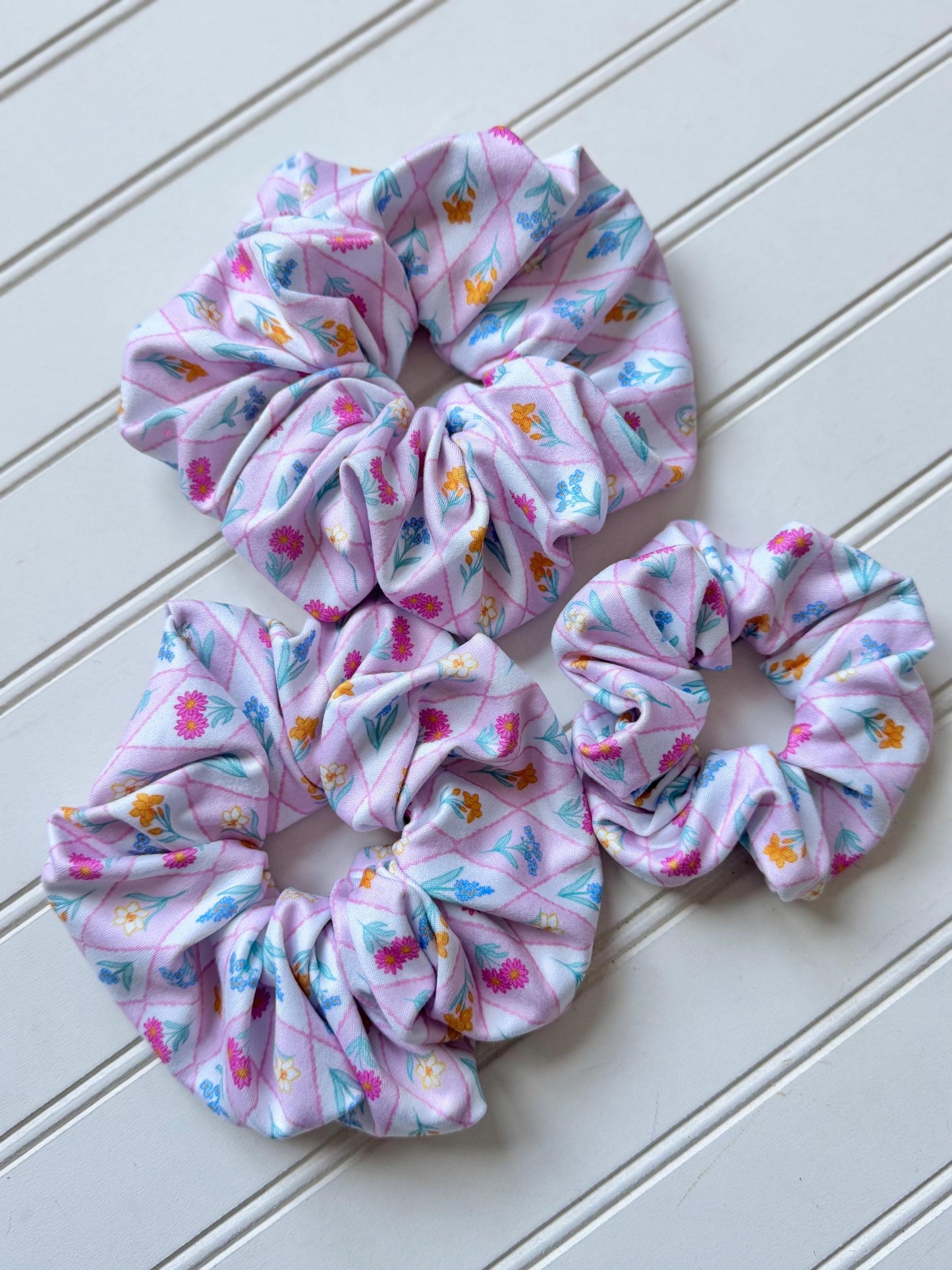 Floral Checkered Scrunchie: Handmade Hair Accessory