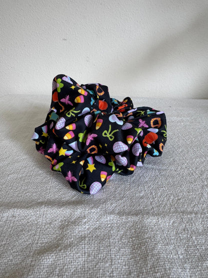 Halloween Candy Scrunchie, Halloween Scrunchie, Fall Scrunchie, Soft Scrunchie,  Brynnbands,Fall Scrunchies, Fall Hair
