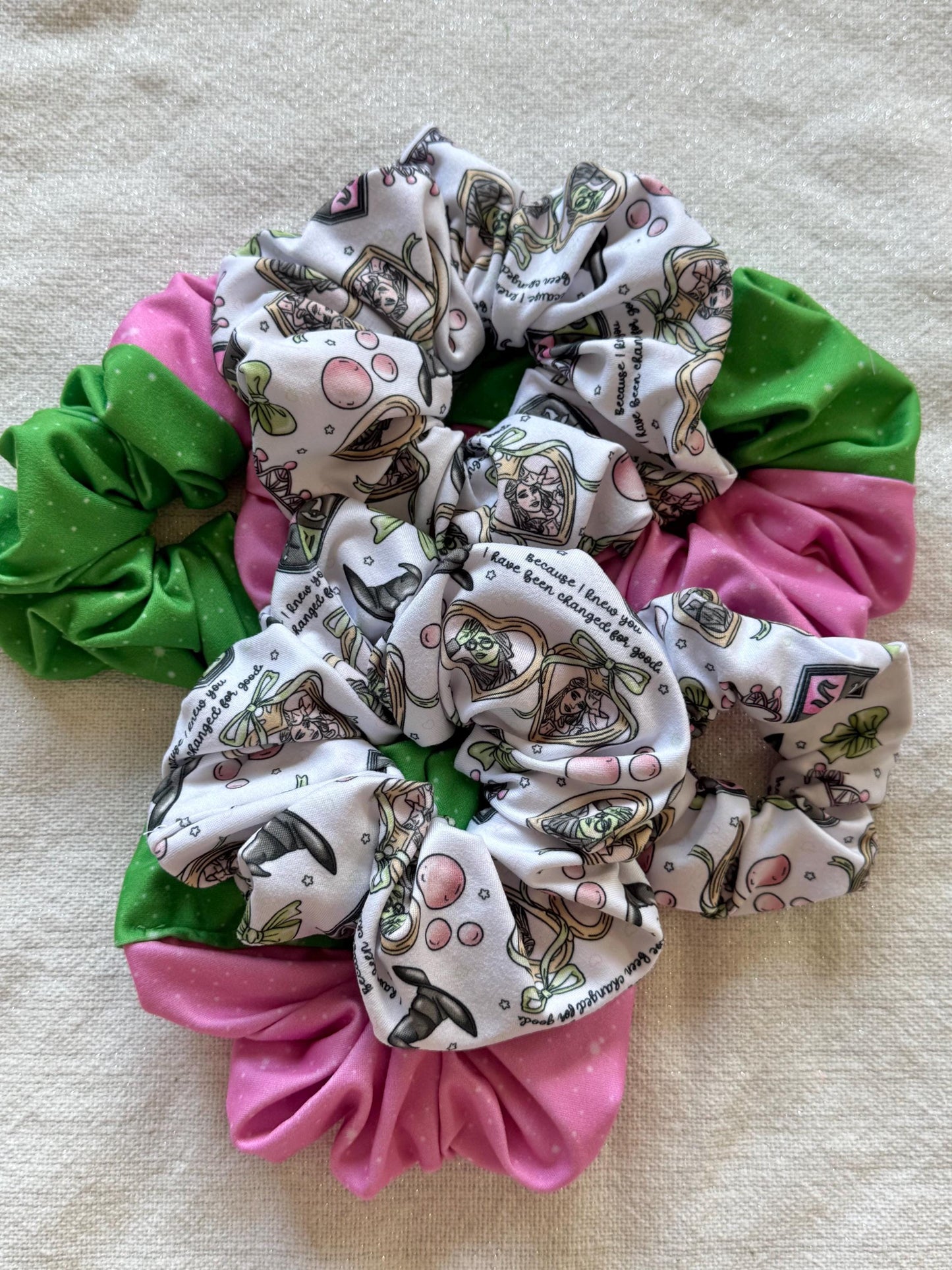Witches Locket Scrunchie, Halloween Scrunchie, Fall Scrunchie, Soft Scrunchie,  Brynnbands, Fall Scrunchies, Fall Hair
