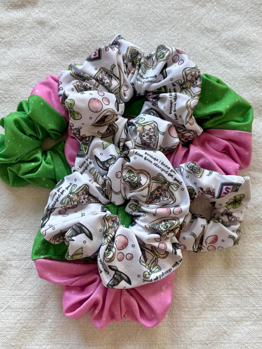 Witches Locket Scrunchie, Halloween Scrunchie, Fall Scrunchie, Soft Scrunchie,  Brynnbands, Fall Scrunchies, Fall Hair