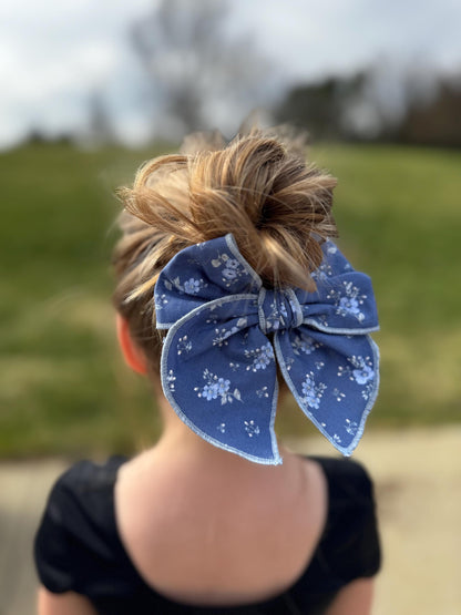 Blue Floral Bow, Fable Bow, Brynnbands