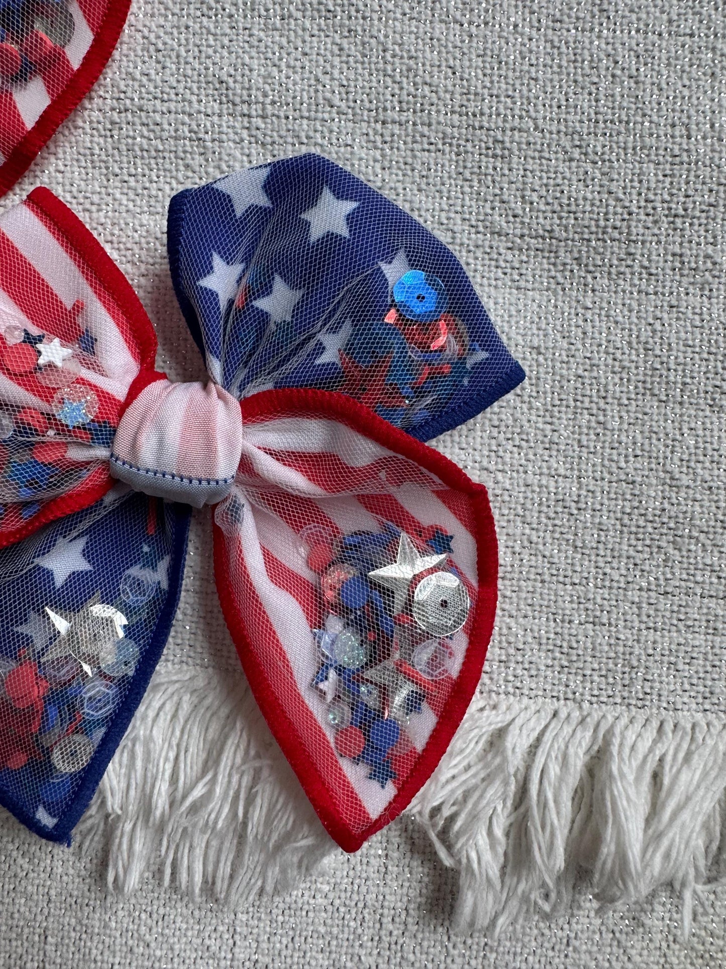 Red Stripes Blue Stars, Shaker Bow, Fable Bow, Brynnbands