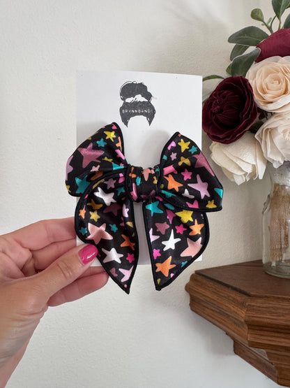 Stars Bow, Black Stars Fable Bow, Brynnbands, Bow for Girls